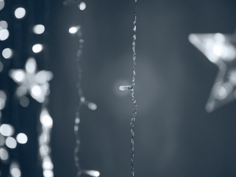 Lampki LED kurtyna gwiazdki 2,5m 138LED zimny biały 8 trybów świecenia Lampki LED kurtyna gwiazdki 2,5m 138LED zimny biały 8 trybów świecenia
