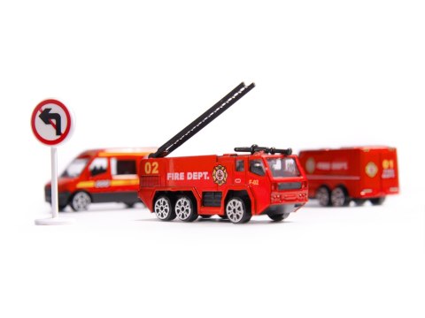 Transporter samolot + 3 auta straż pożarna Transporter samolot + 3 auta straż pożarna