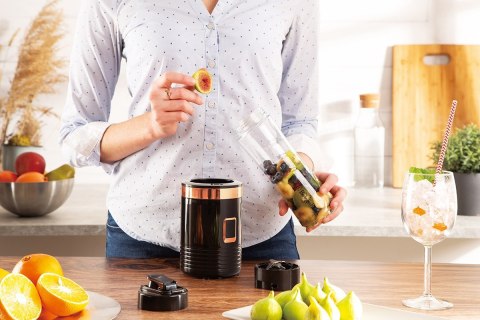 blender kielichowy, blender smoothie, mikser Berlinger, blender BH-9065, akcesoria kuchenne, blender do napojów, blender z kielichem, sprzęt kuchenny, blender o dużej mocy, łatwy w użyciu, blender do owoców, blender do warzyw, blender z nożami, blender do blender kielichowy, blender smoothie, mikser Berlinger, blender BH-9065, akcesoria kuchenne, blender do napojów, blender z kielichem, sprzęt kuchenny, blender o dużej mocy, łatwy w użyciu, blender do owoców, blender do warzyw, blender z nożami, blender do
