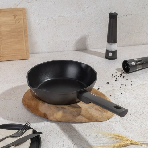 GŁĘBOKA PATELNIA TYTANOWA 24cm BERLINGER HAUS BH-8120 ANTRACIT GŁĘBOKA PATELNIA TYTANOWA 24cm BERLINGER HAUS BH-8120 ANTRACIT