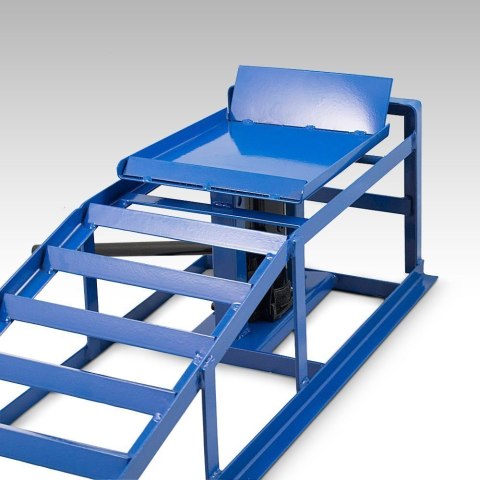 RAMPA RAMPY Z PODNOŚNIKIEM HYDRAULICZNYM 2 szt. RAMPA RAMPY Z PODNOŚNIKIEM HYDRAULICZNYM 2 szt.