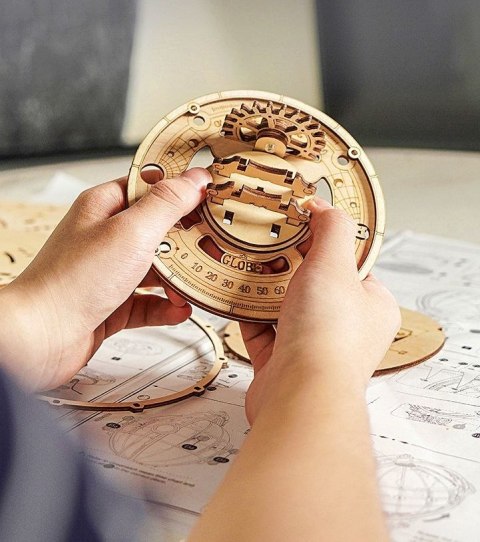 DREWNIANE PUZZLE 3D DIY ŚWIECĄCY GLOBUS Z LUPĄ - PODŚWIETLENIE - LAMPKA DREWNIANE PUZZLE 3D DIY ŚWIECĄCY GLOBUS Z LUPĄ - PODŚWIETLENIE - LAMPKA